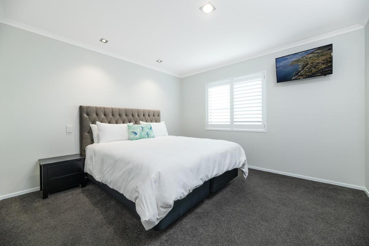 Modern Marine Parade Apartment Mount Maunganui Extérieur photo