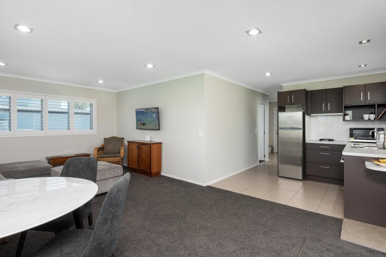 Modern Marine Parade Apartment Mount Maunganui Extérieur photo